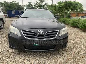 Toyota Camry LE 4dr Sedan (2.5L 4cyl 6AM) 2010 Black