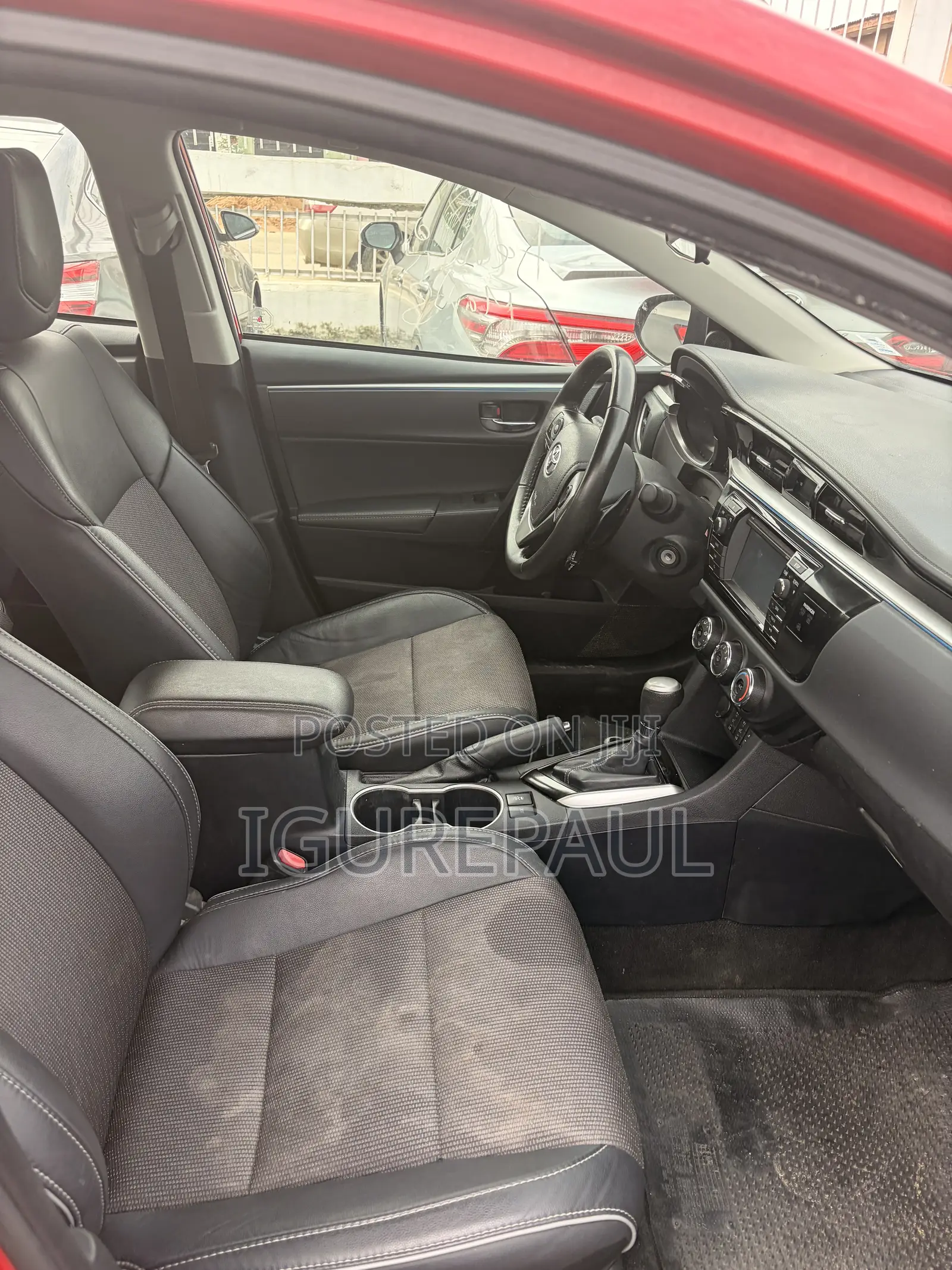 Toyota Corolla 2014 Red