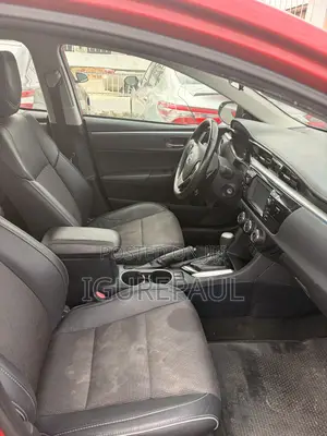 Toyota Corolla 2014 Red