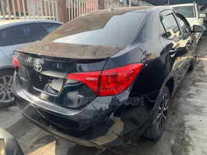 Toyota Corolla 2017 Black