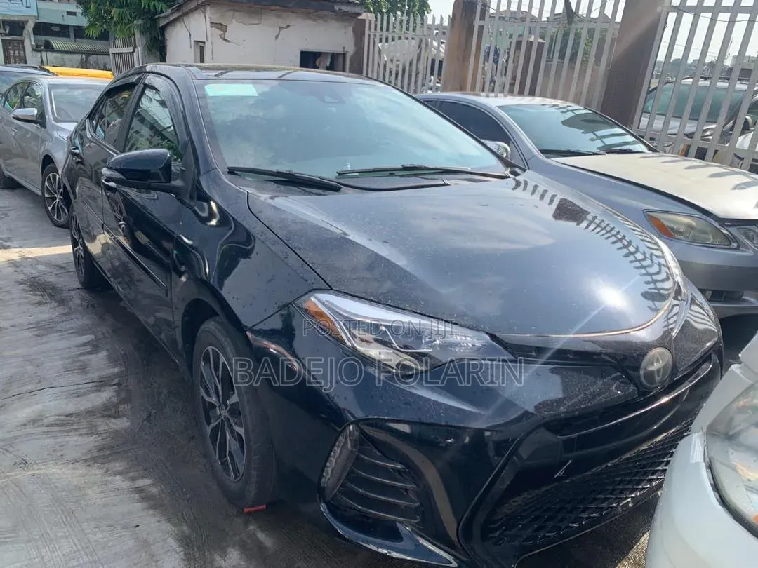 Toyota Corolla 2017 Black