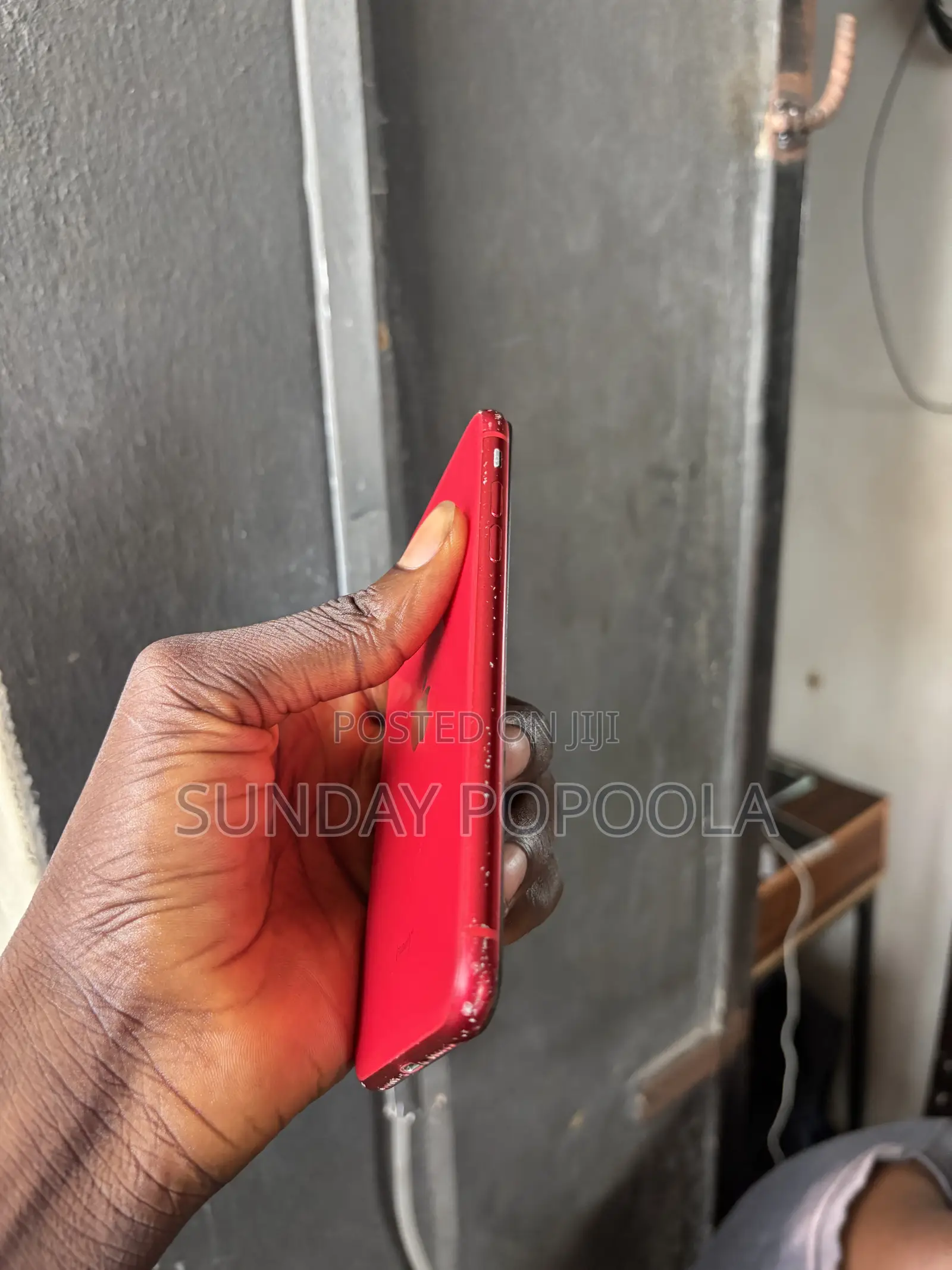 Apple iPhone 11 64 GB Red