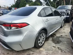 Toyota Corolla 2020 Silver