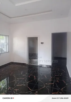 3bdrm Apartment in Agungi for rent