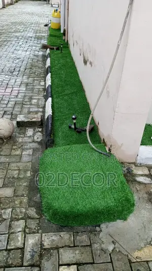 Green Grass for Outdoor and Balcony