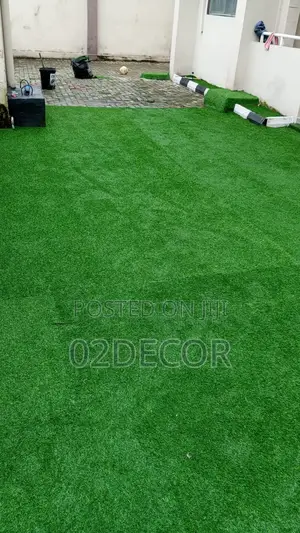 Green Grass for Outdoor and Balcony