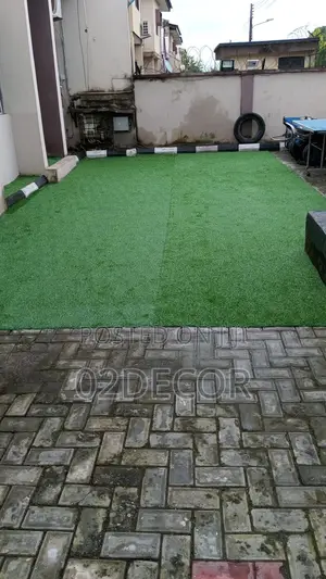 Green Grass for Outdoor and Balcony