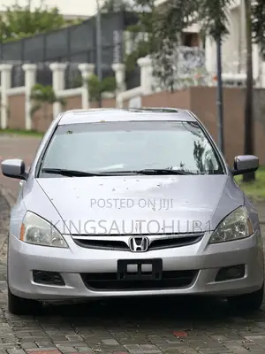 Honda Accord 2006 Silver