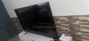 65 Inches Lg Smart Tv 6months Old