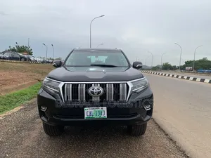 Toyota Land Cruiser Prado 2013 Black
