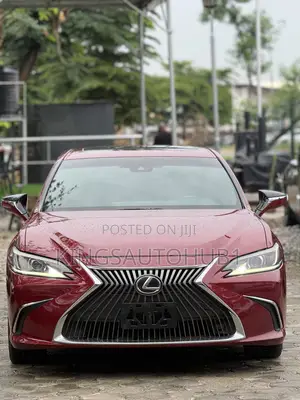 Lexus ES 350 FWD 2019 Red