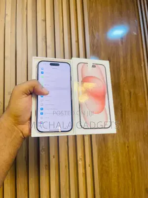 Apple iPhone 15 128 GB Pink