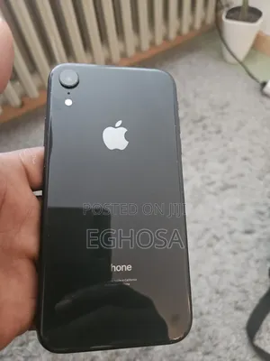 Apple iPhone XR 64 GB Black