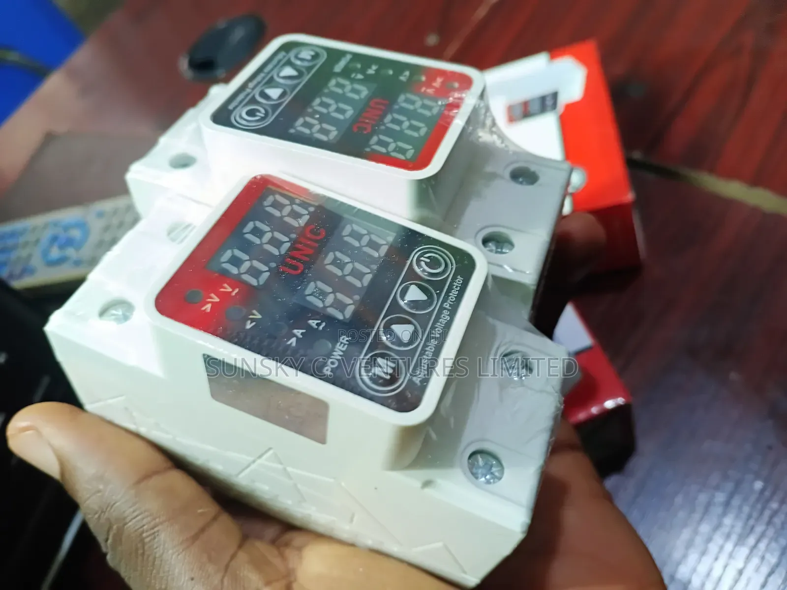 Protect Your Electrical Equipment With Automatic Voltage/Amp Protector