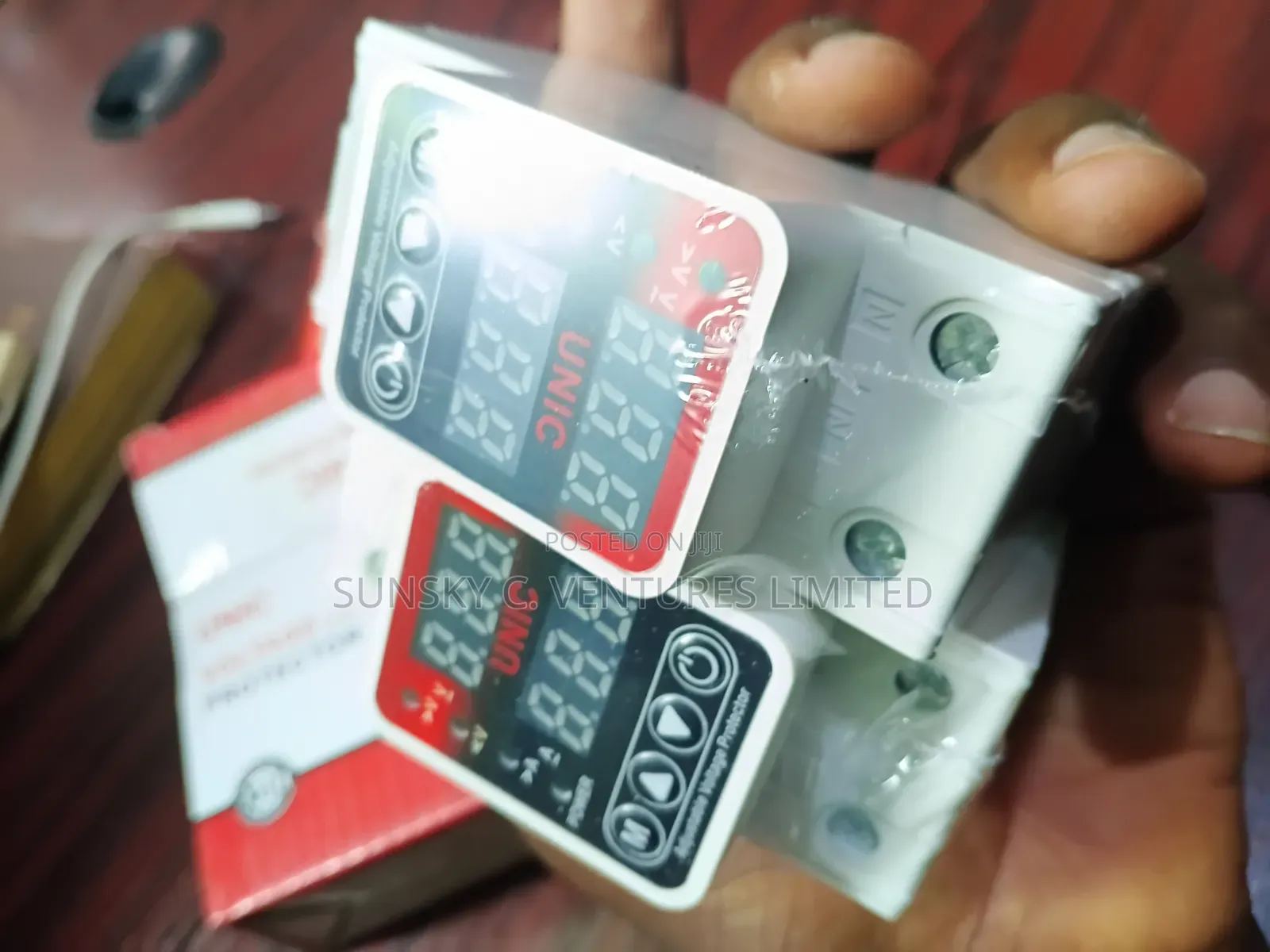 Protect Your Electrical Equipment With Automatic Voltage/Amp Protector