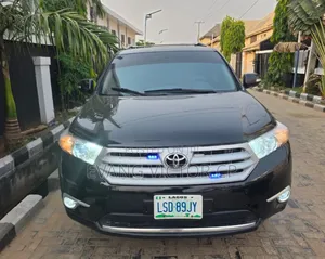 Toyota Highlander Limited 2012 Black