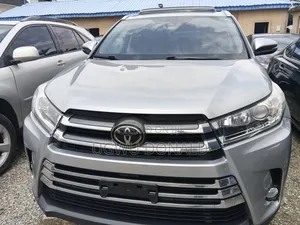 Toyota Highlander 2018 Silver