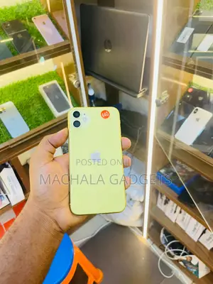 Apple iPhone 11 64 GB Yellow