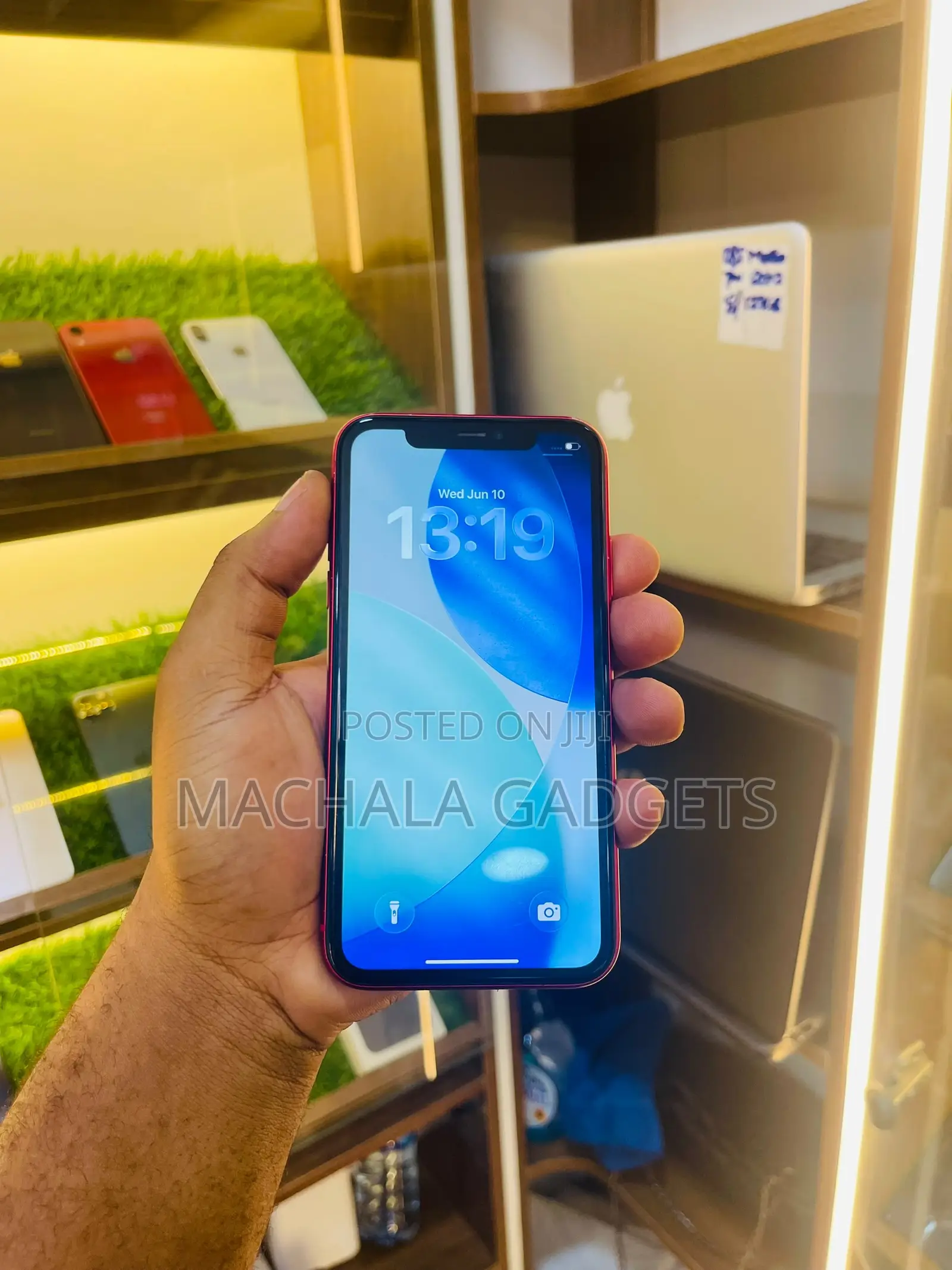 Apple iPhone 11 64 GB Red
