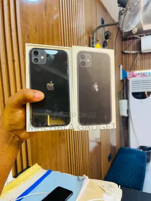 Apple iPhone 11 64 GB Black