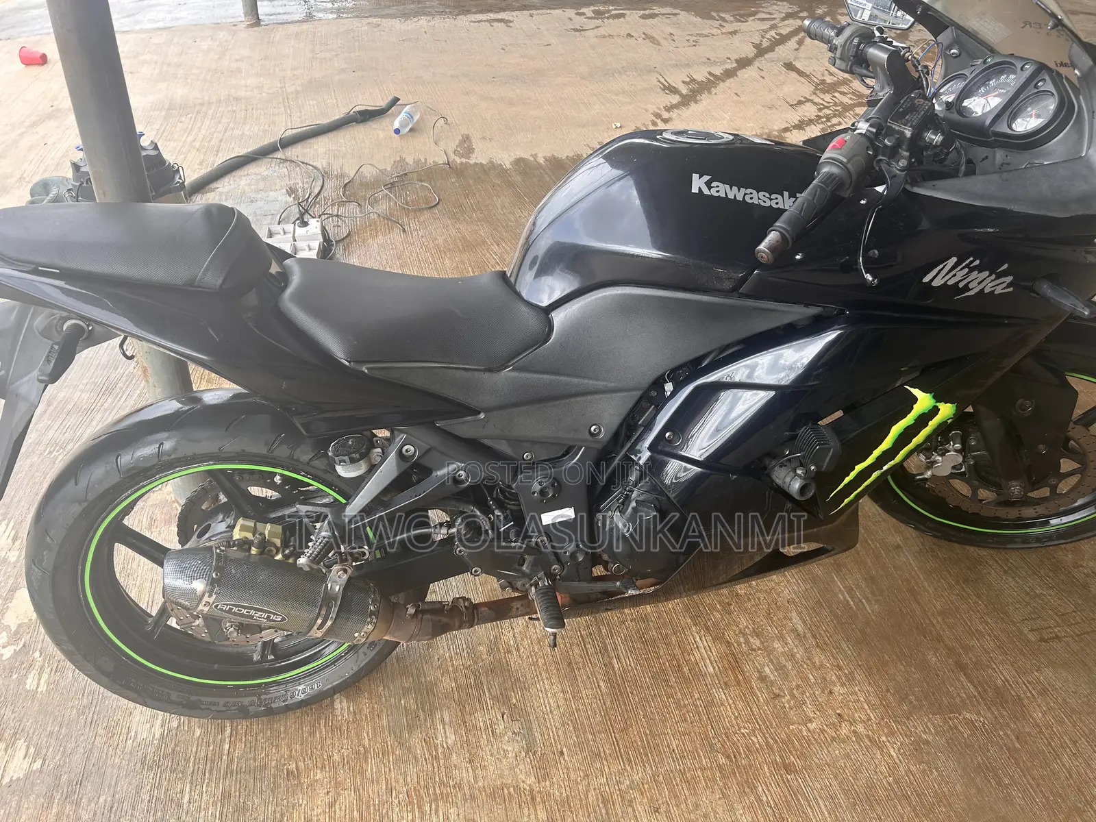 Kawasaki 2010 Black