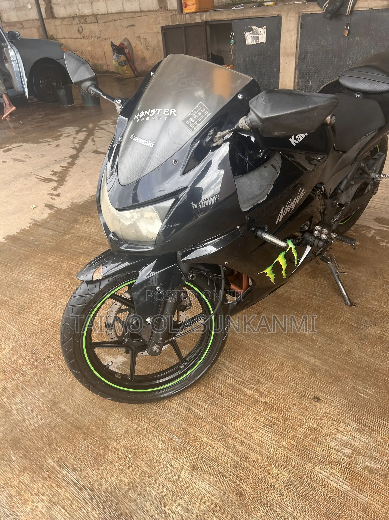 Kawasaki 2010 Black