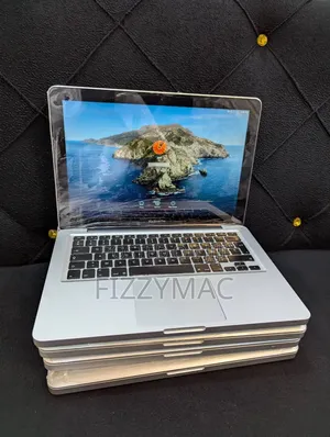 Laptop Apple MacBook 2012 8GB Intel Core i5 HDD+SSD 500GB