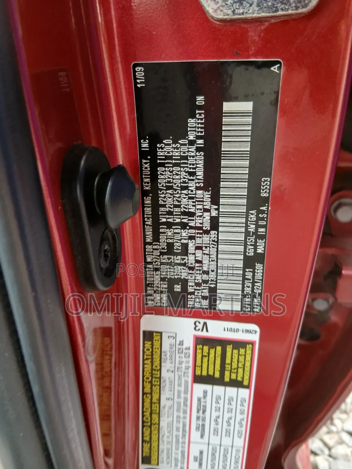 Hyundai Santa Fe 2012 Red