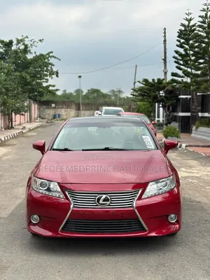 Lexus ES 2013 Red