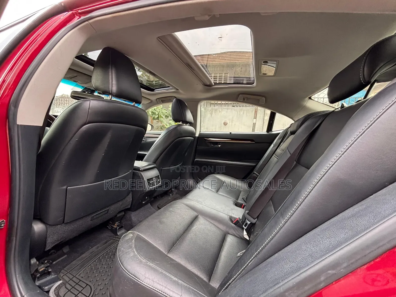 Lexus ES 2013 Red