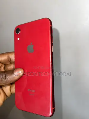 Apple iPhone XR 64 GB Red