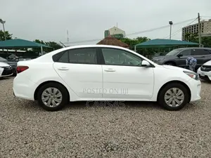 Kia Rio 2018 White