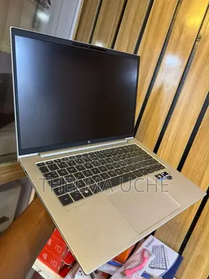 Laptop HP EliteBook 840 G9 16GB Intel Core i7 SSD 256GB