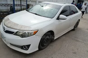 Toyota Camry 2014 White