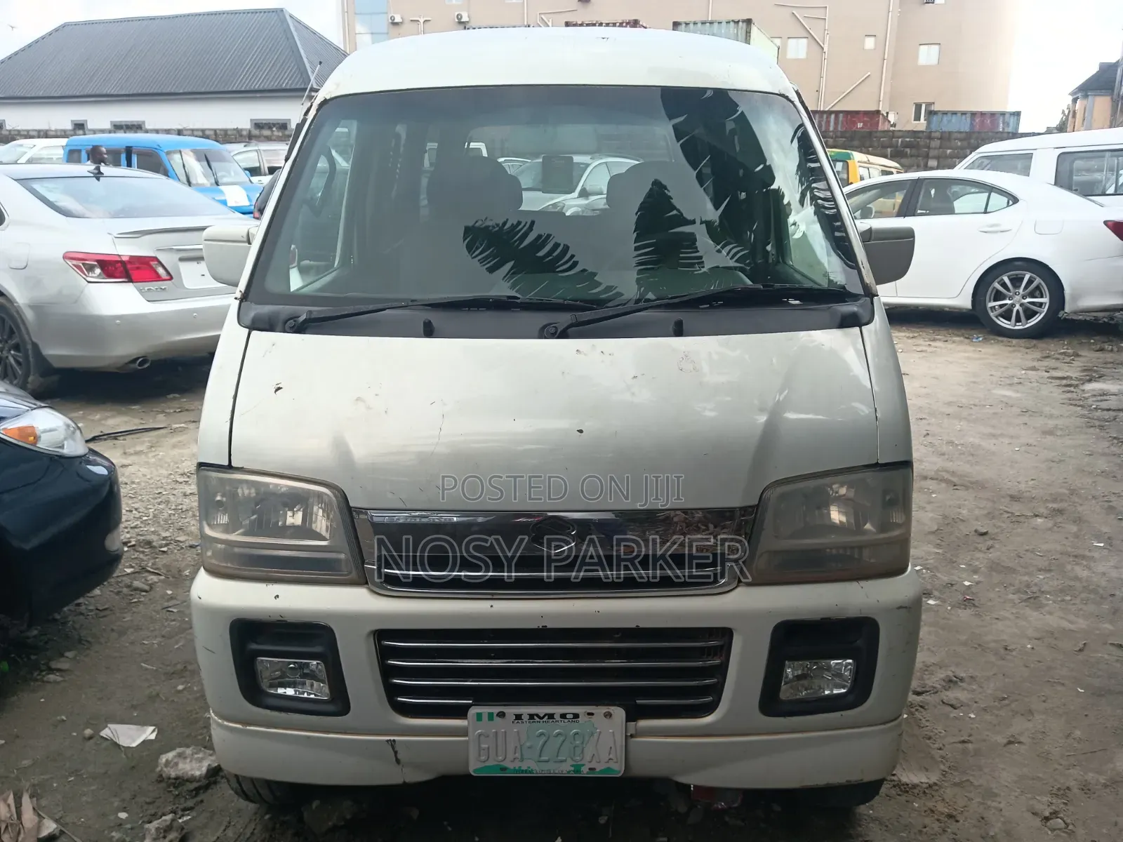 Suzuki Every 2010 White
