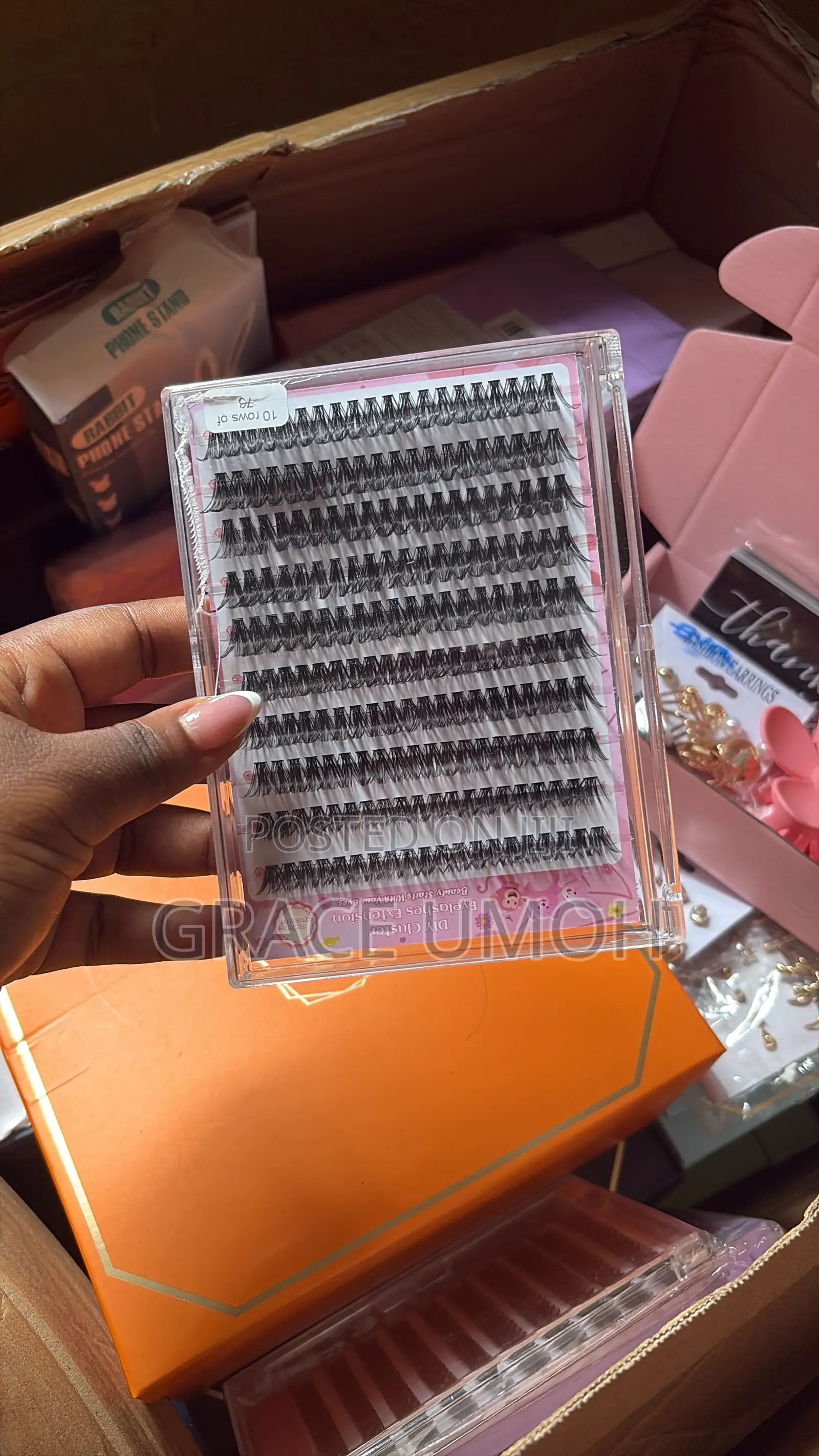 Cluster Lashes