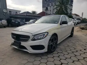 Mercedes-Benz C450 2016 White