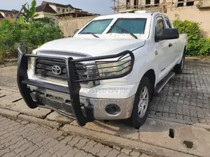 Toyota Tundra 2007 White