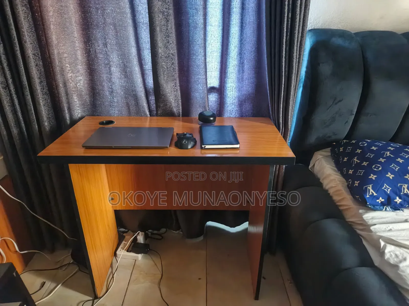 1.1 Mitre Reading Table