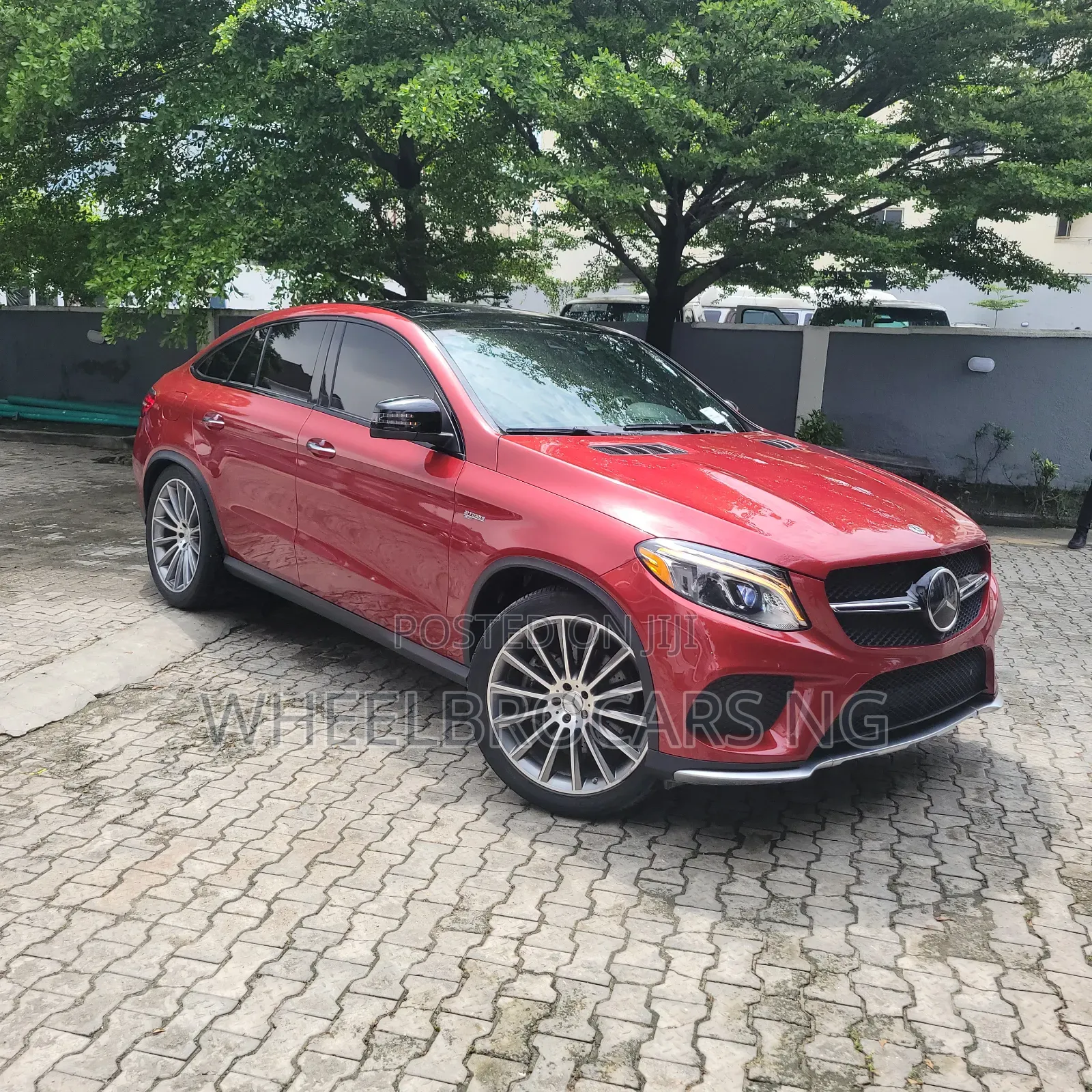 Mercedes-Benz GLE-Class 2018 Red
