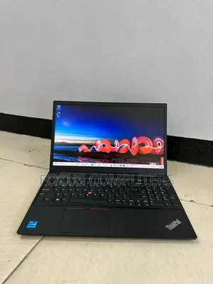 Laptop Lenovo ThinkPad E15 8GB Intel Core i5 SSD 256GB