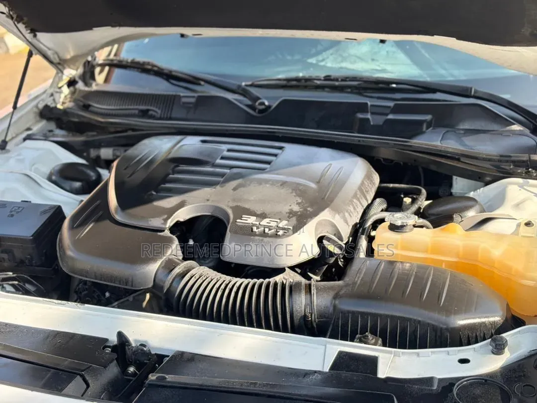 Dodge Challenger 2018 White