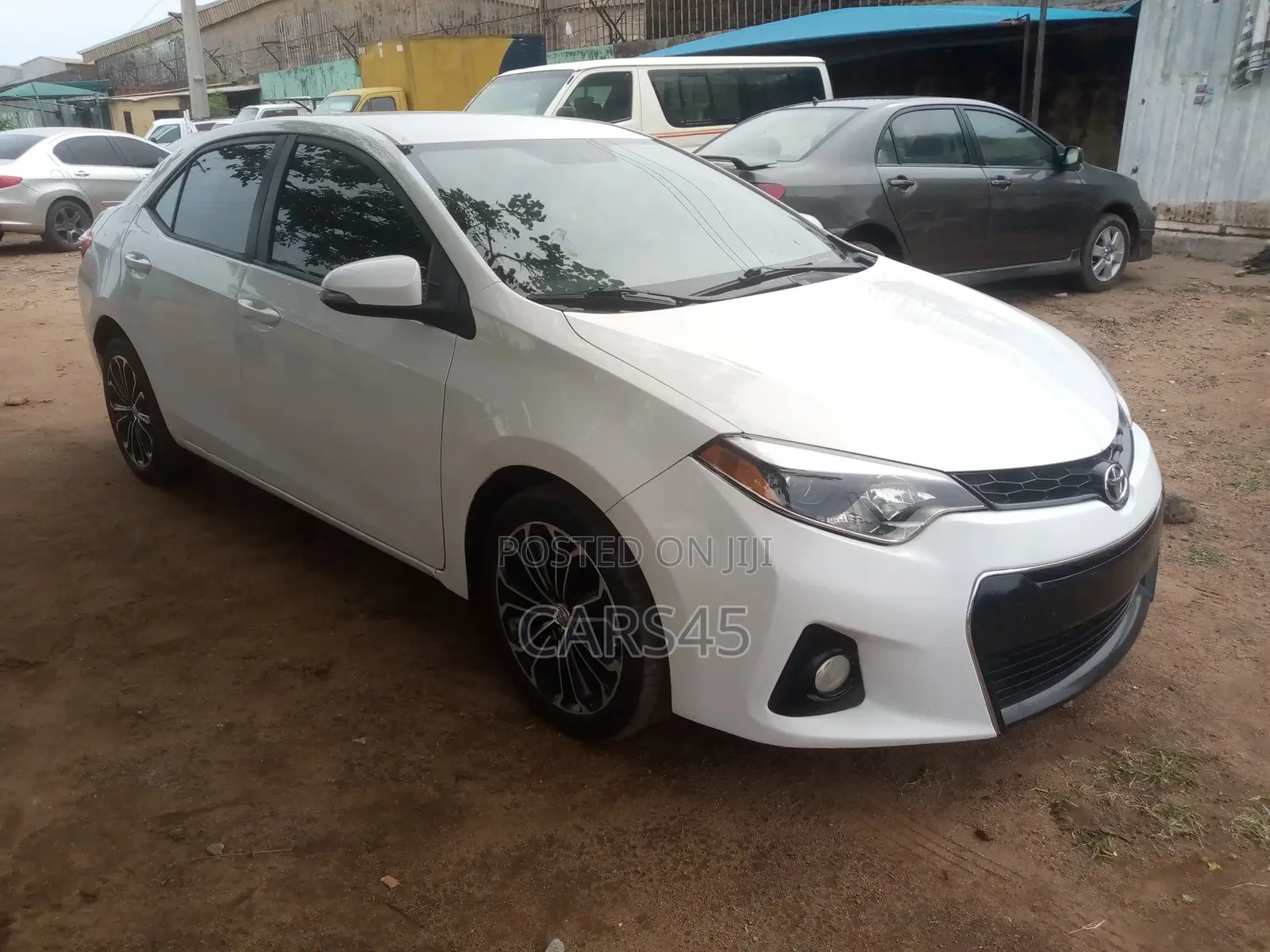 Toyota Corolla 2014 White