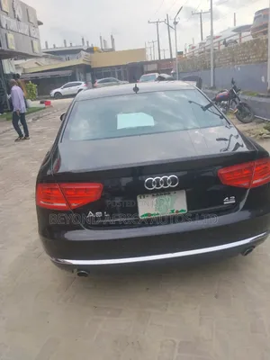 Audi A8 2012 Gray