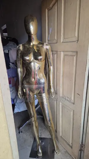 Female Mannequin Size 8