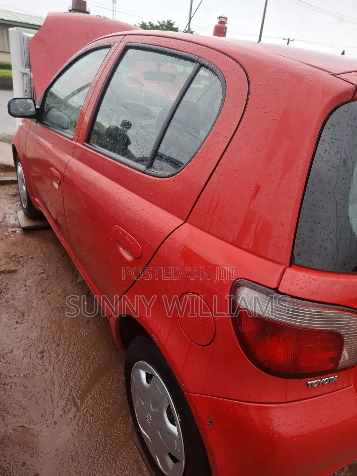 Toyota Yaris 2005 Red