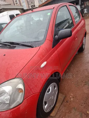 Toyota Yaris 2005 Red