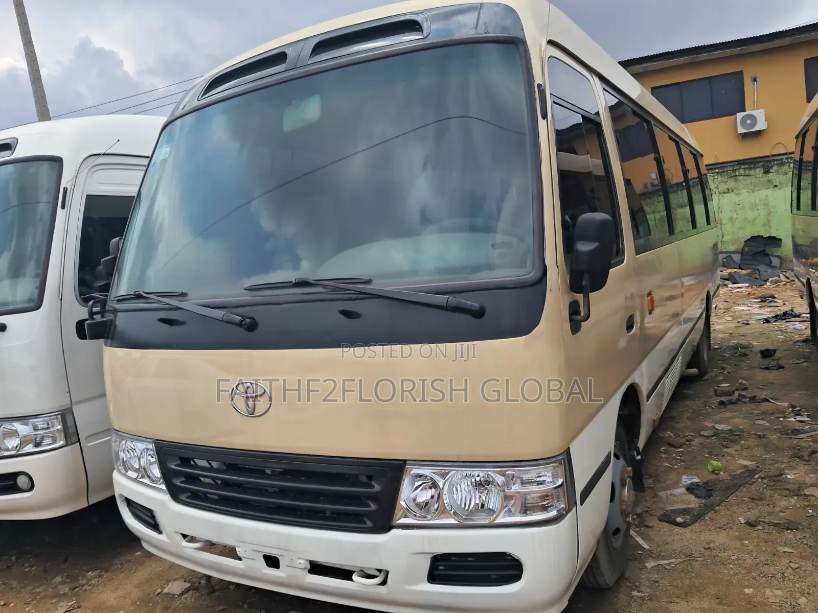 Toyota Coaster 2017 Gold