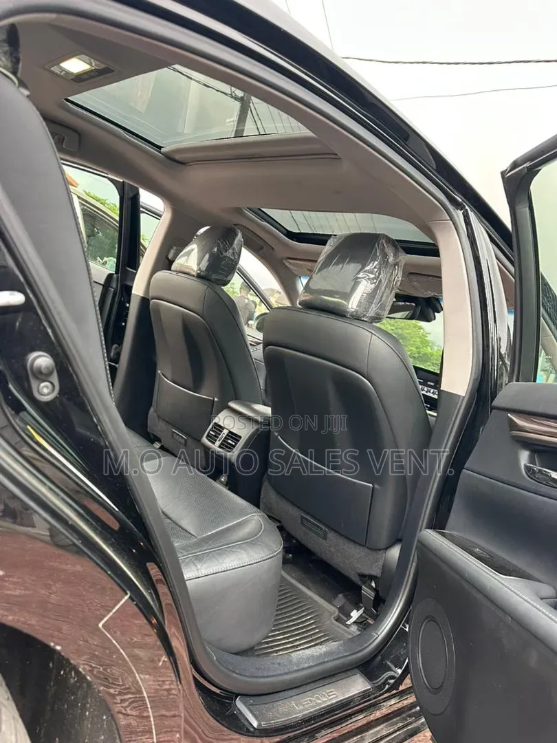 Lexus ES 2017 Black