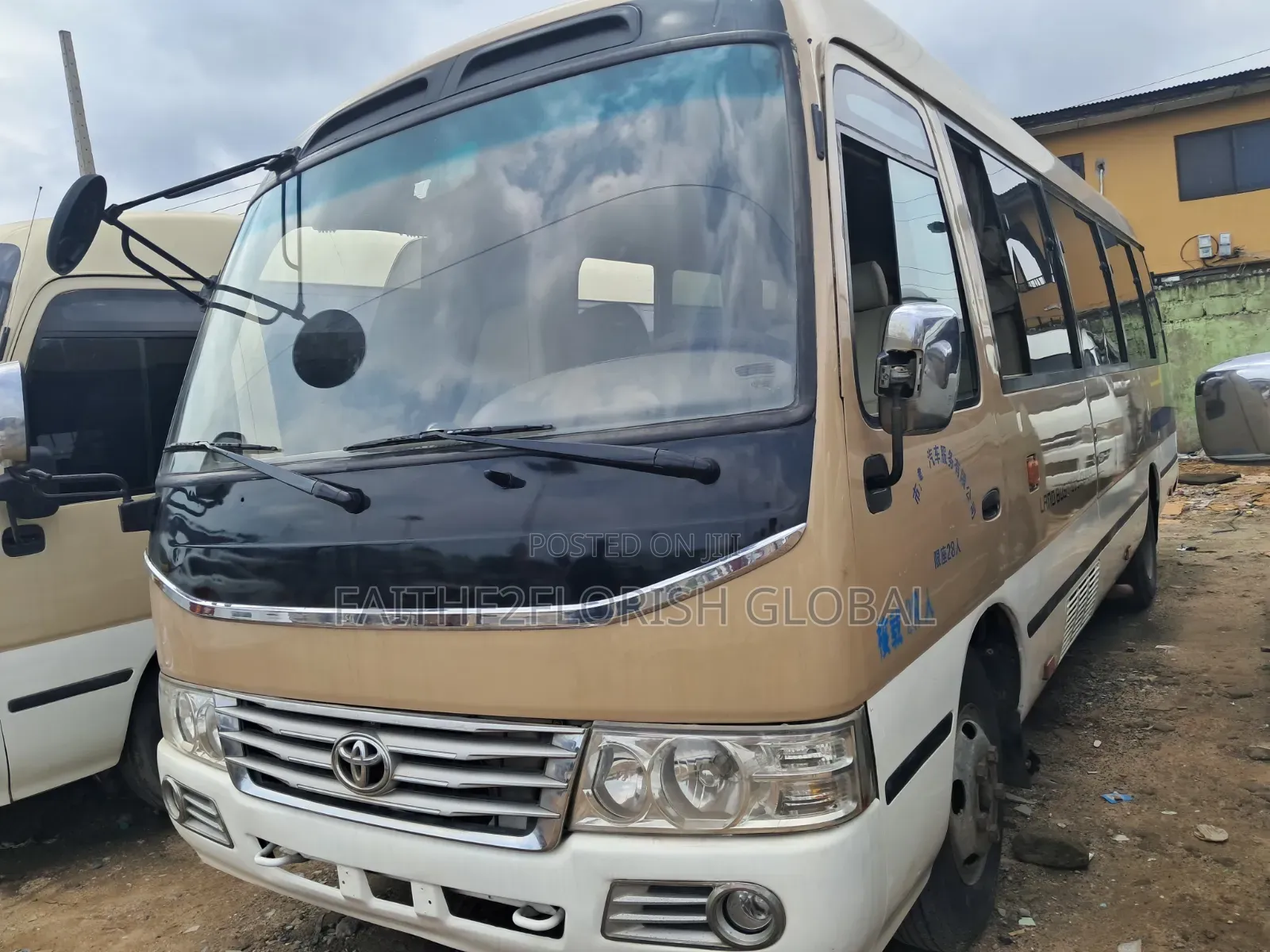 Toyota Coaster 2017 Gold